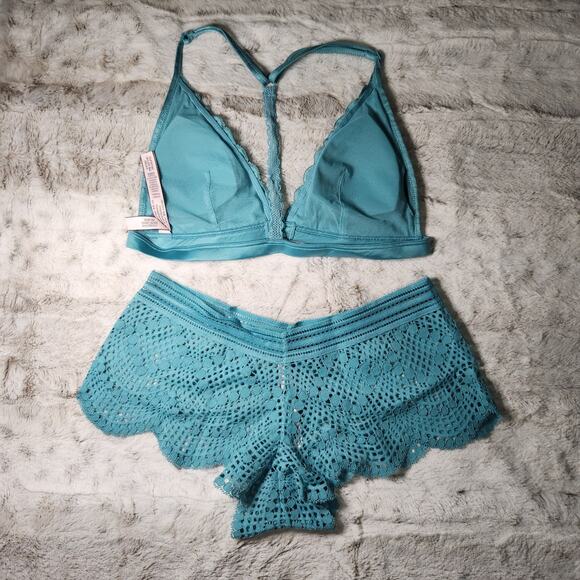 NWOT Victoria's Secret Dream Angels Bralette and Shortie Set Size Small - Picture 2 of 8